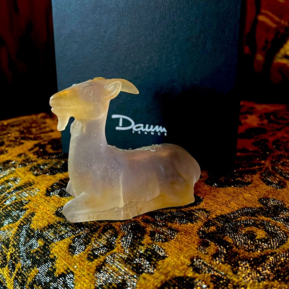 Duam France Crystal Horiscope Goat “Chevre Assise”